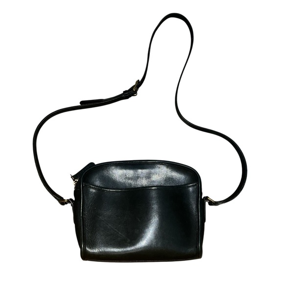 Vintage Metropolis Coach Purse - Picture 1 of 16